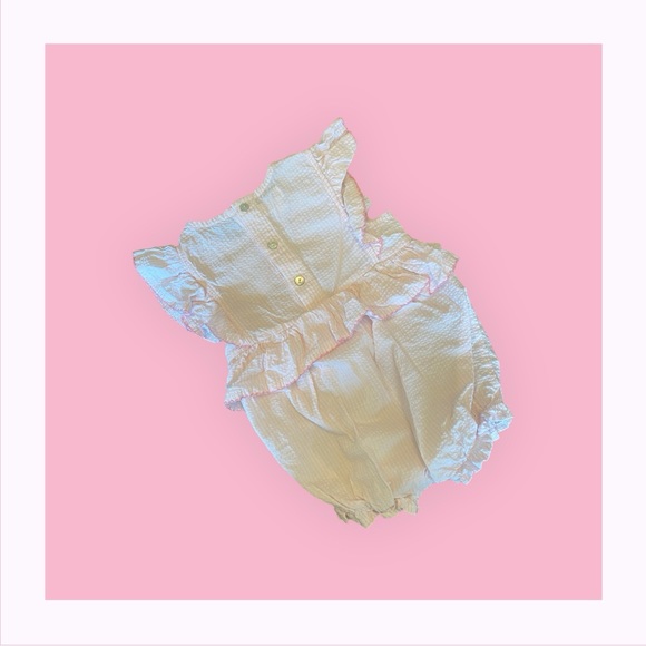 Mud Pie bubble romper rosette embroidered seersucker sz 12-18 months LIKE NEW - Picture 3 of 3